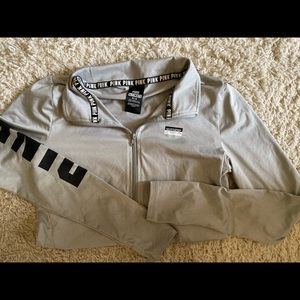 VS Sport Quarter-Zip